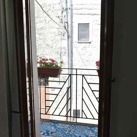 La Dimora Di Santa Barbara Appartement *